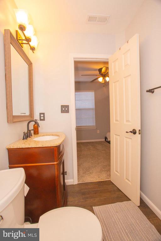 4623 Penzance Pl