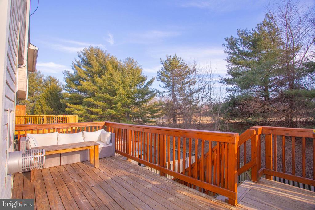 4623 Penzance Pl