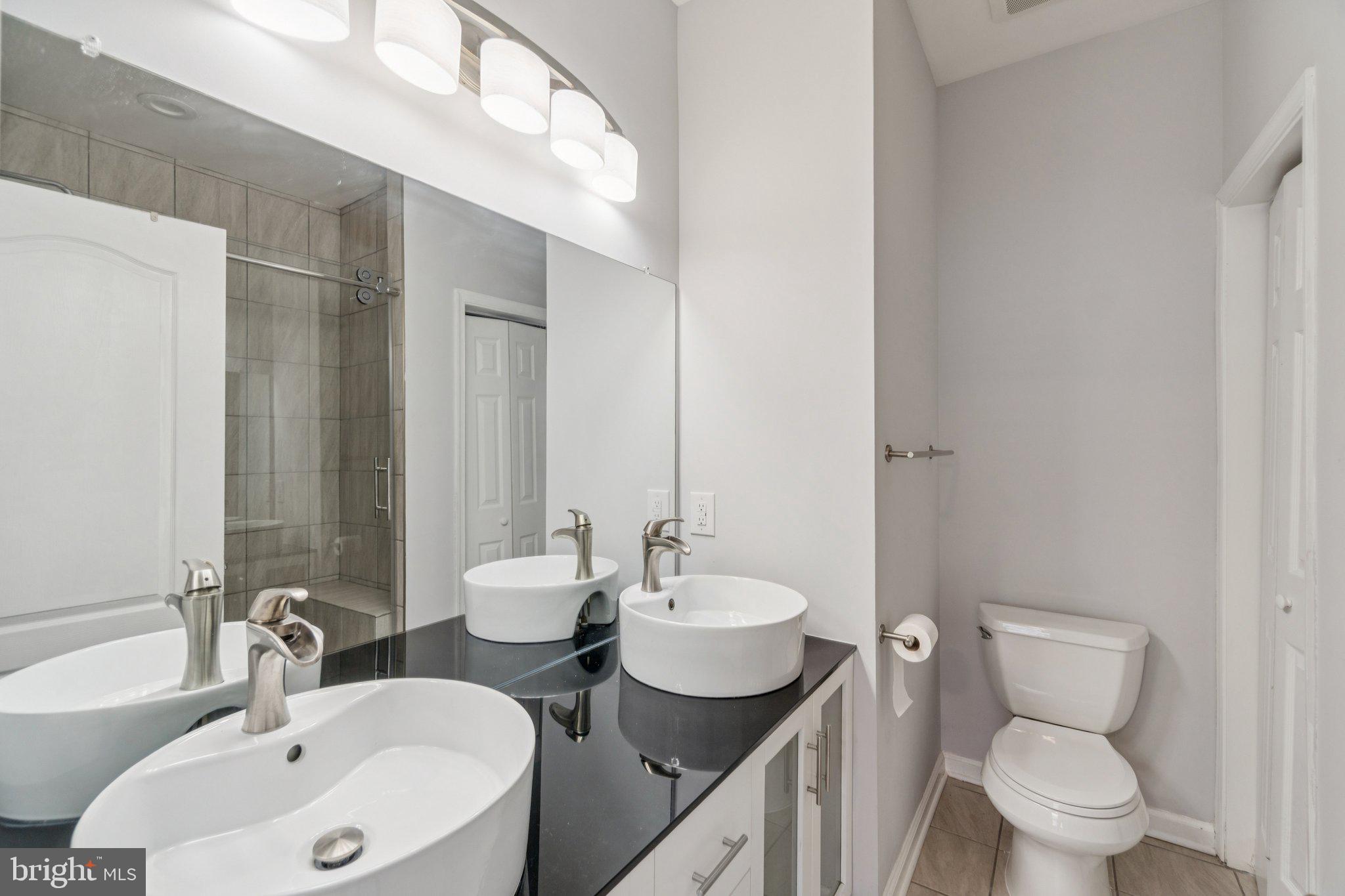 5611 HARTFIELD AVENUE