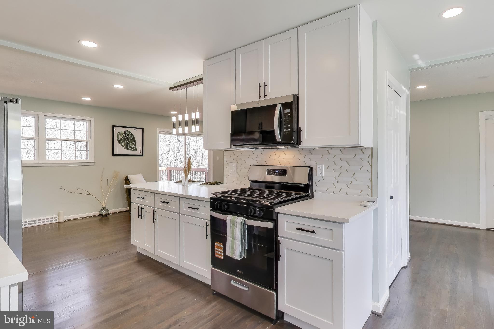 9808 WILLIAMSBURG DRIVE