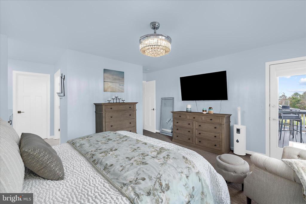 112 BAYVIEW