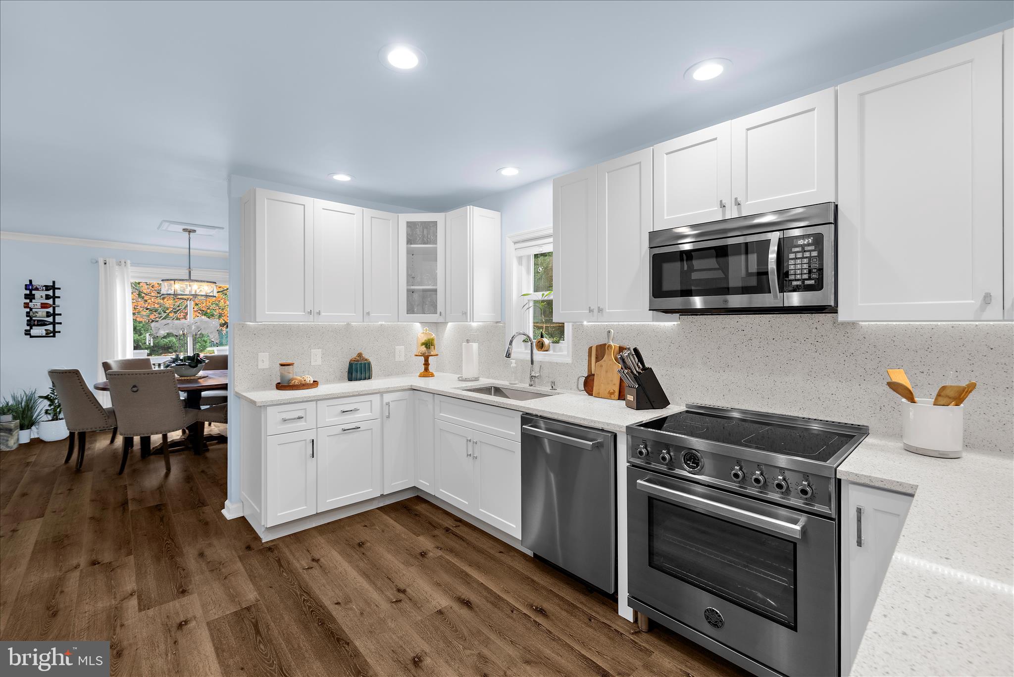 112 BAYVIEW