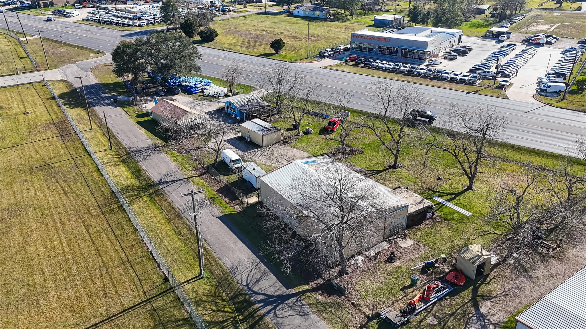 2900 W Highway 6