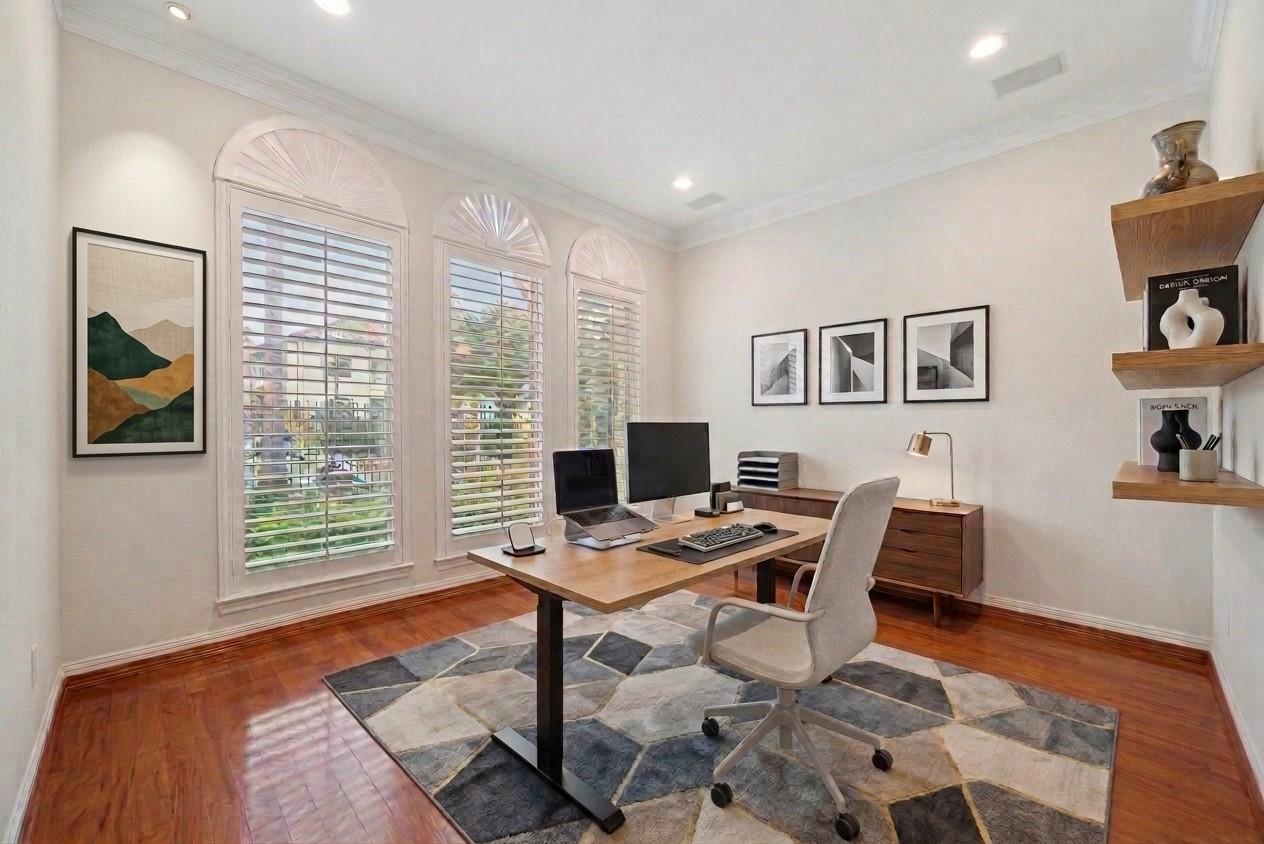 5349 Val Verde Street