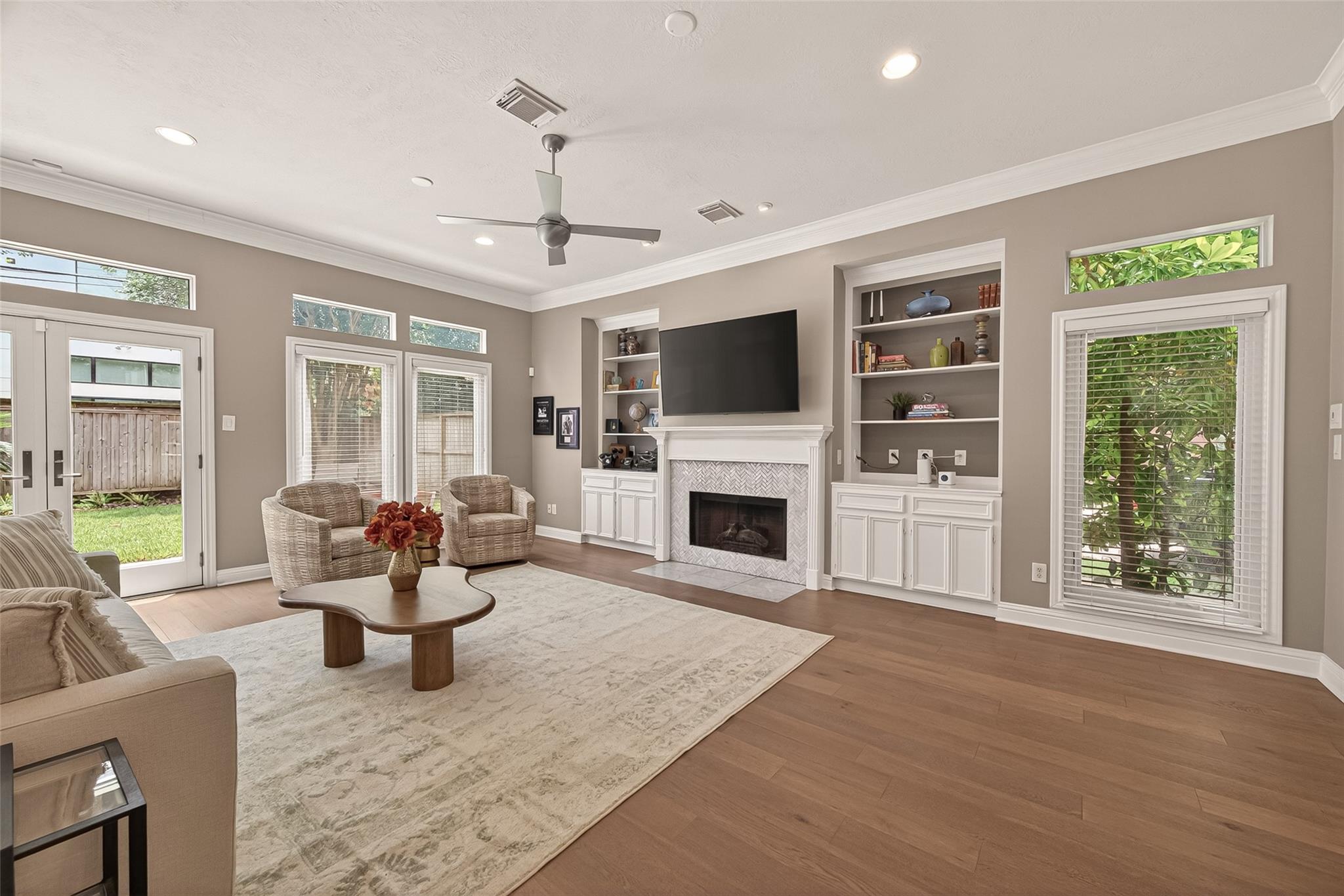 5335 Fairdale Lane