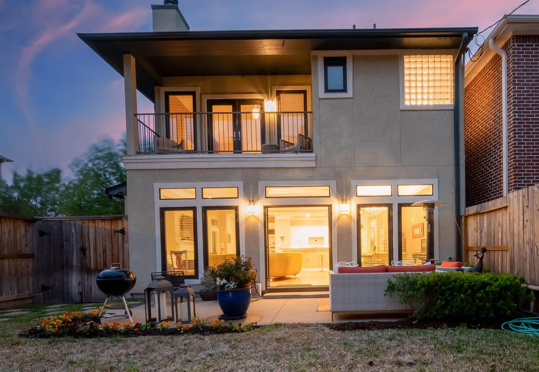 5335 Fairdale Lane