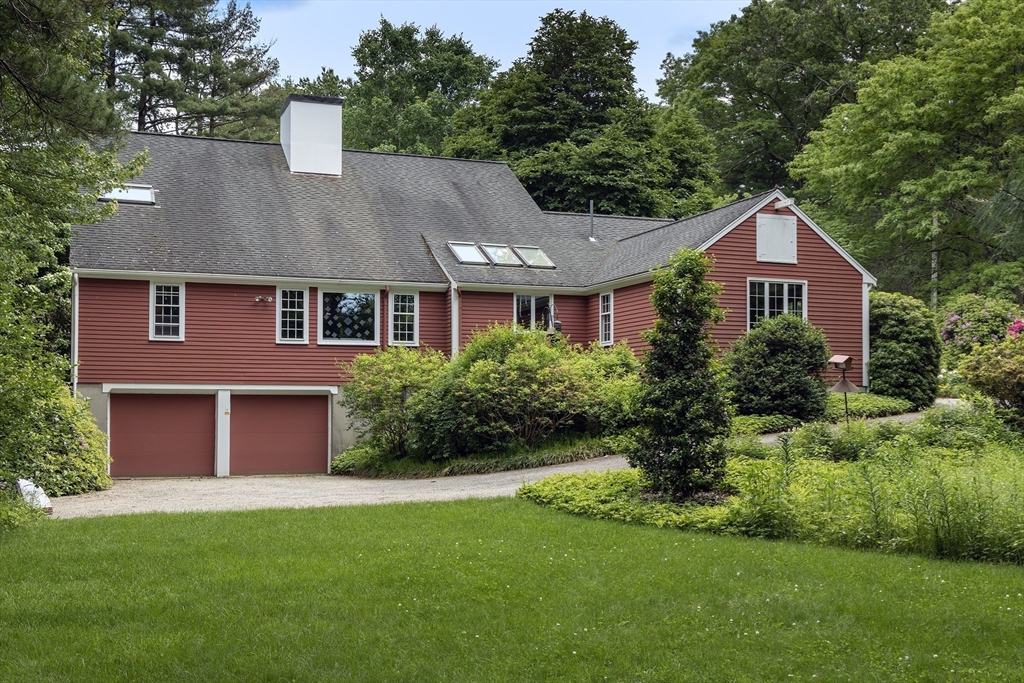 12 Queen Anne Ln