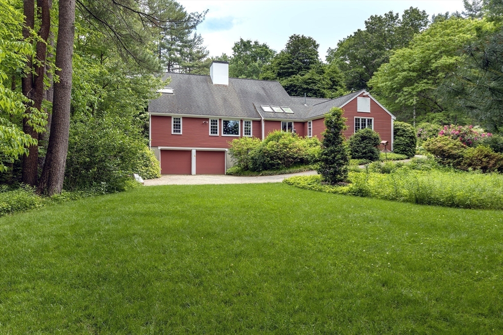12 Queen Anne Ln