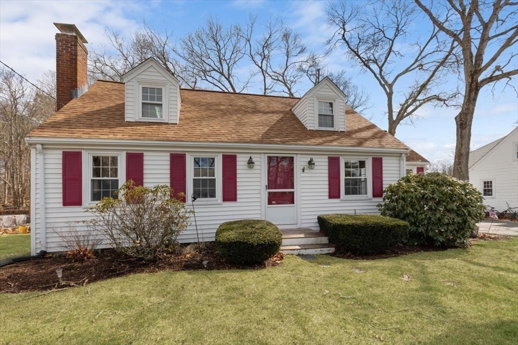 100 Holly Hill Cir