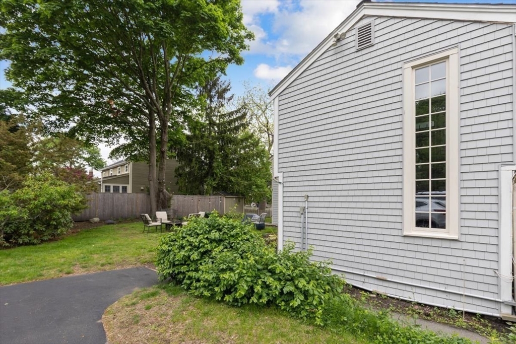 176 South Street # 3