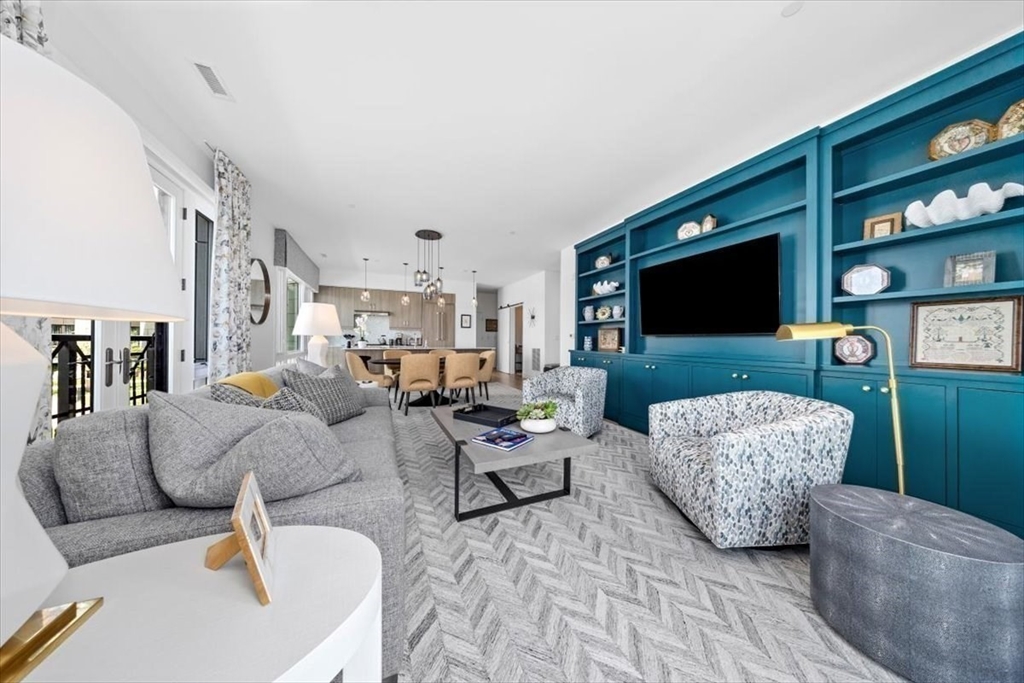 10 Shipyard Drive # 312