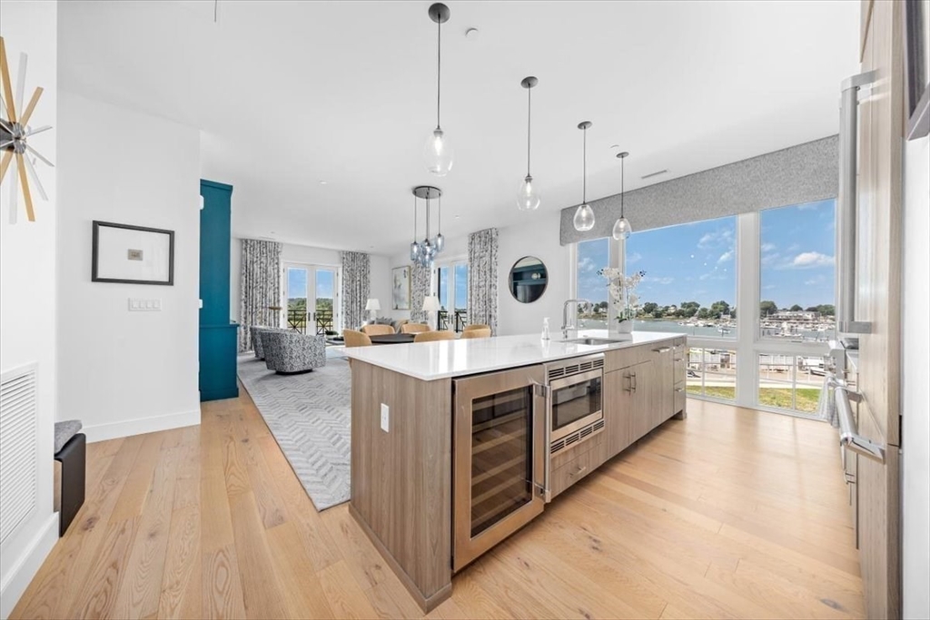 10 Shipyard Drive # 312