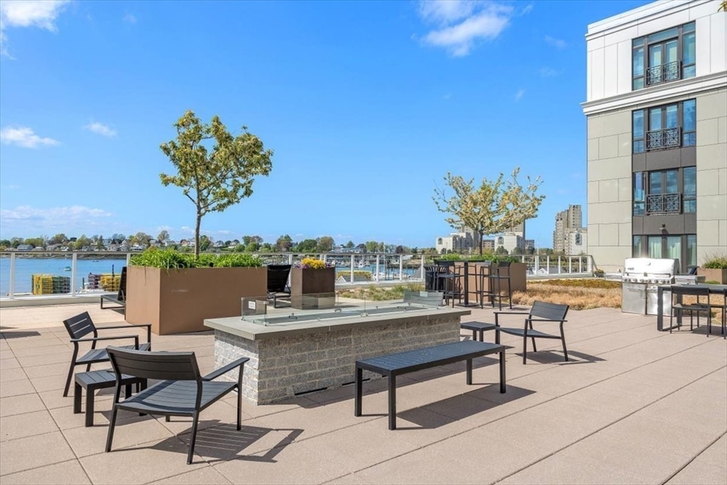 10 Shipyard Drive # 312
