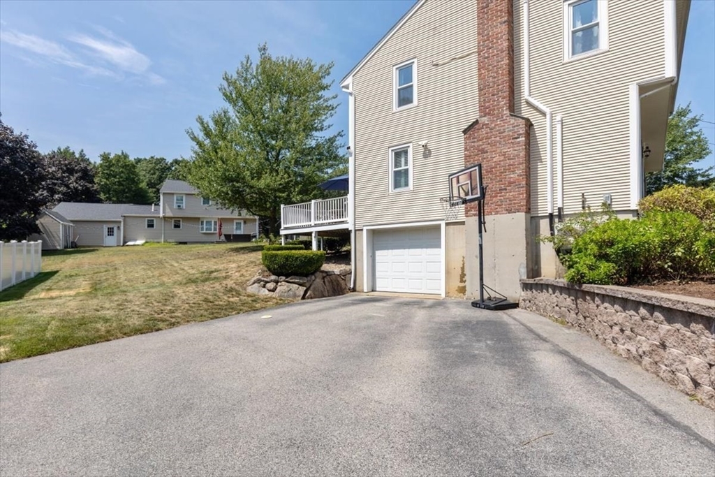 19 Goodrow Rd
