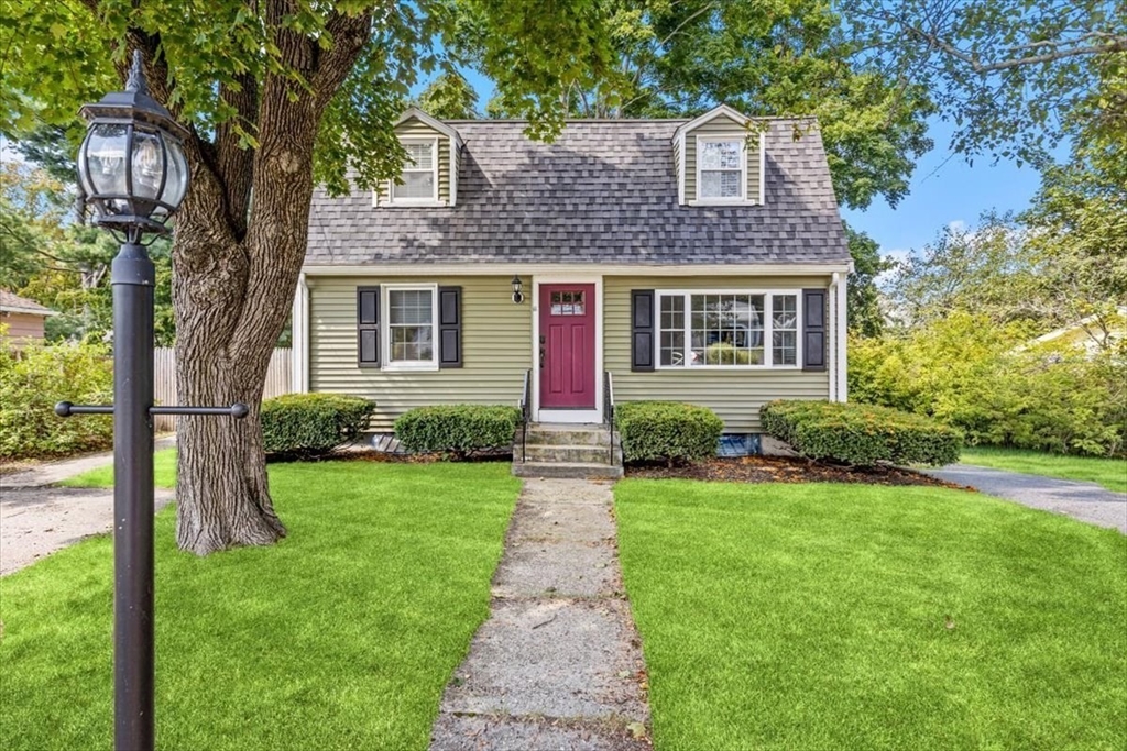 11 Thayer Ave