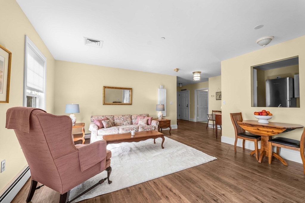 7 Assinippi Ave # 216