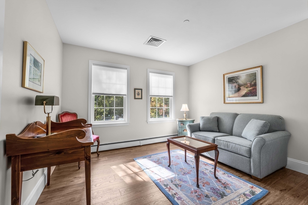 7 Assinippi Ave # 216