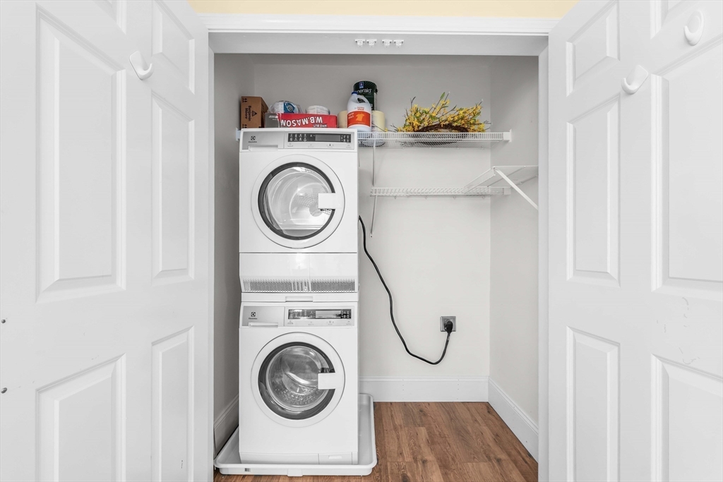 7 Assinippi Ave # 216