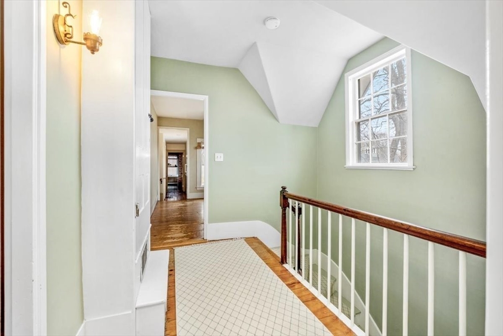 59 Cottage St