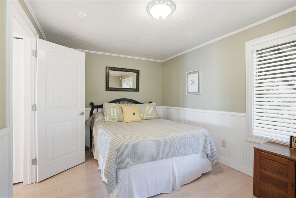 14 Oceanside Dr # 14