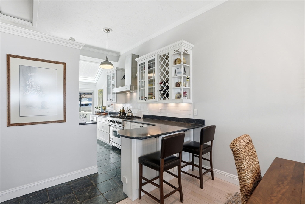 14 Oceanside Dr # 14