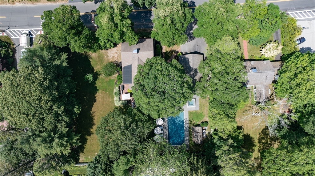 29 Pleasant St