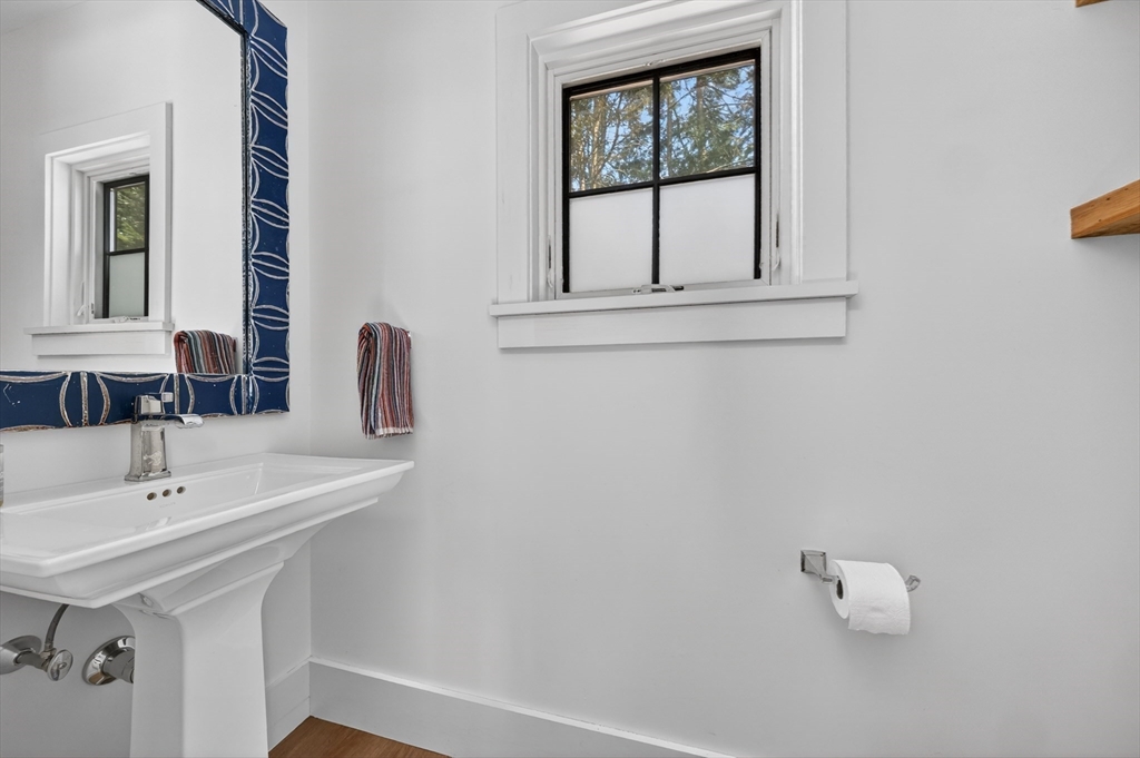 29 Pleasant St