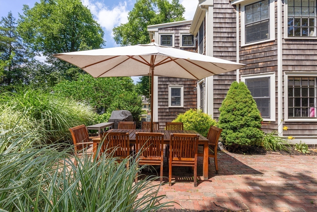 29 Pleasant St