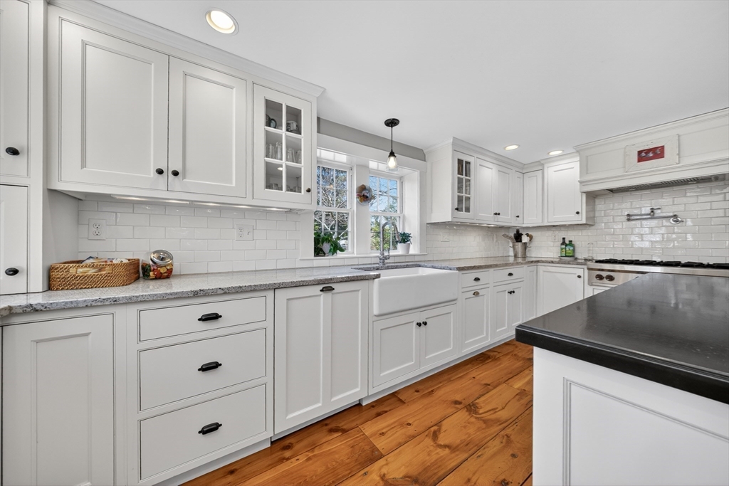 29 Pleasant St