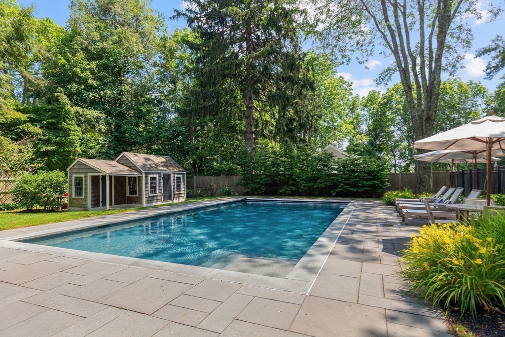 29 Pleasant St