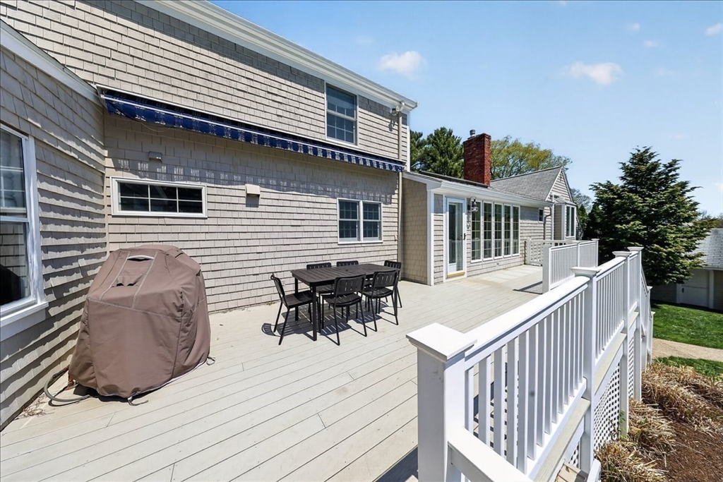 161 Cross St