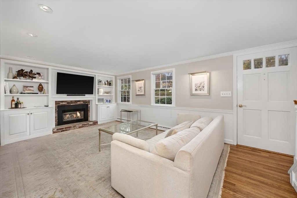 161 Cross St