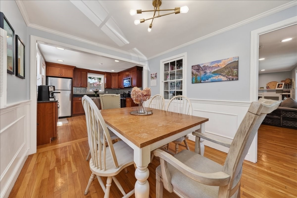 52 Gerard Rd