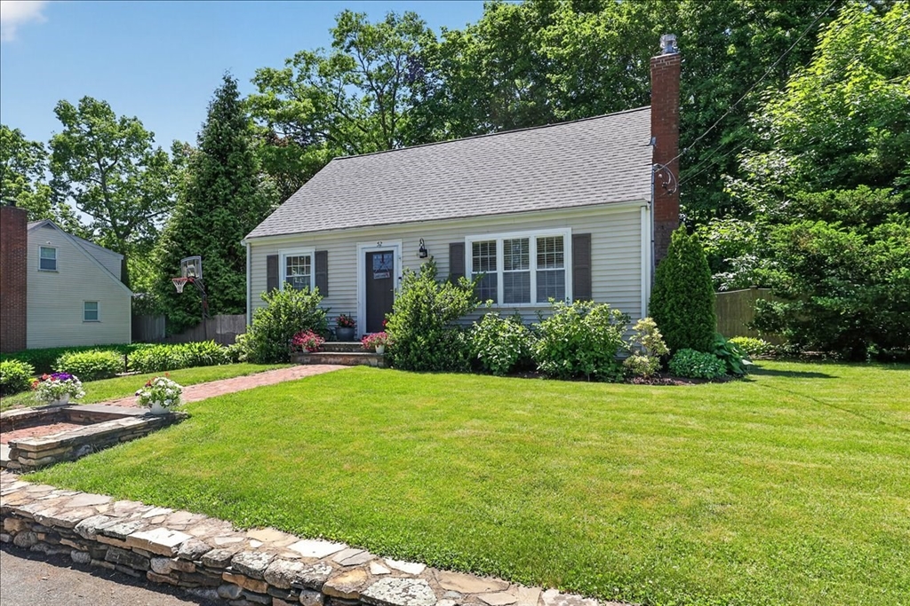 52 Gerard Rd