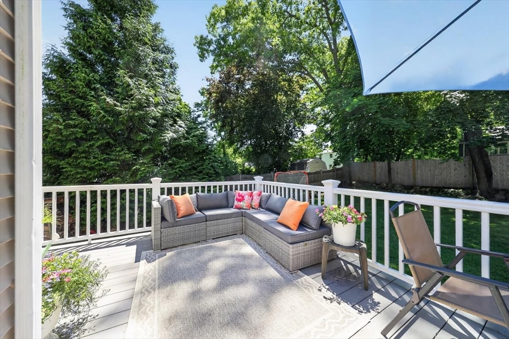 52 Gerard Rd