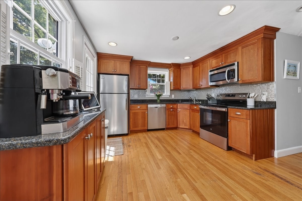52 Gerard Rd