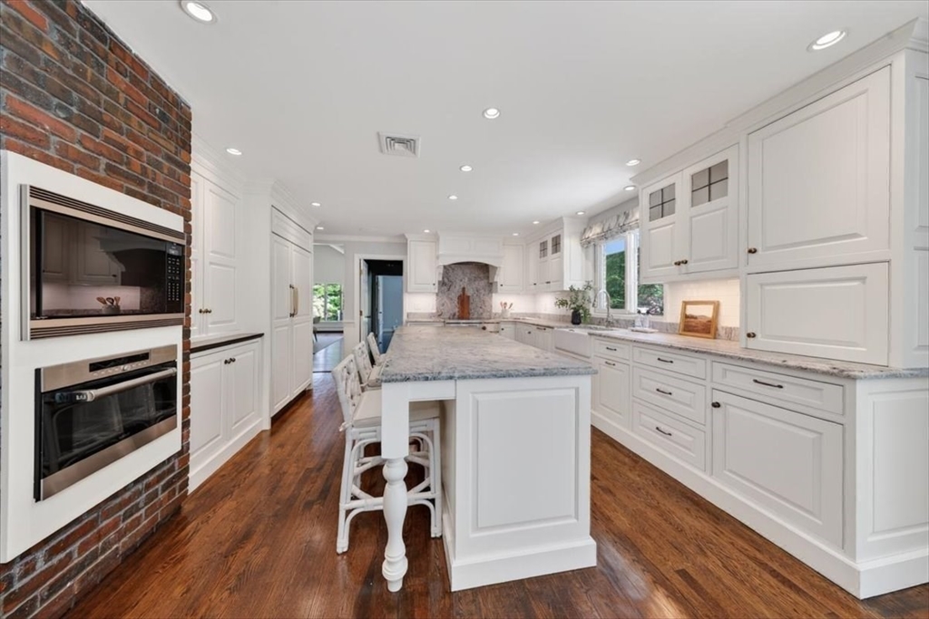 1 Grist Mill Lane
