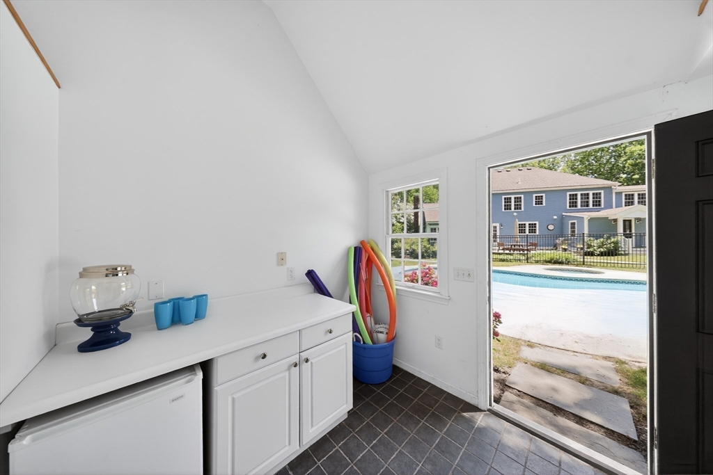 14 Isaac Sprague Drive