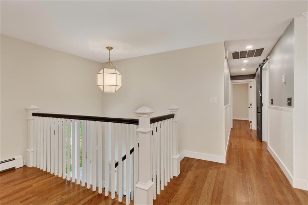 4 Pleasant St