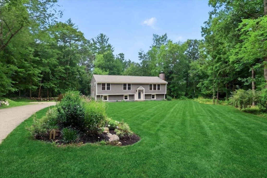 4 Pleasant St