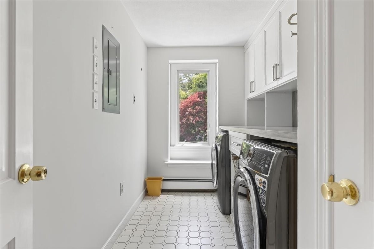 1 Grist Mill Lane