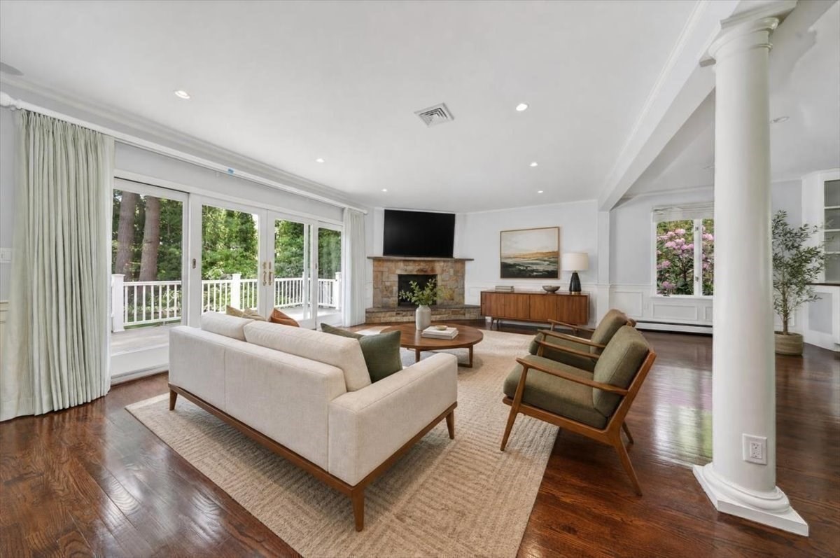1 Grist Mill Lane