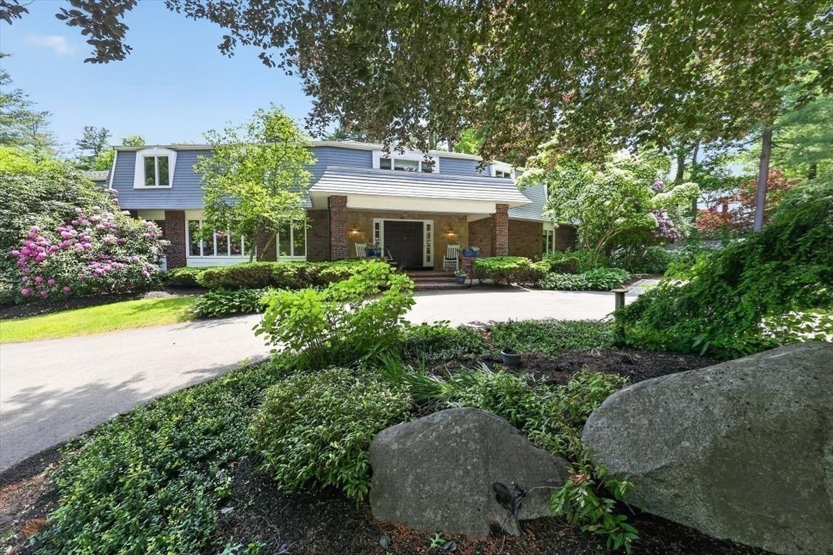 1 Grist Mill Lane