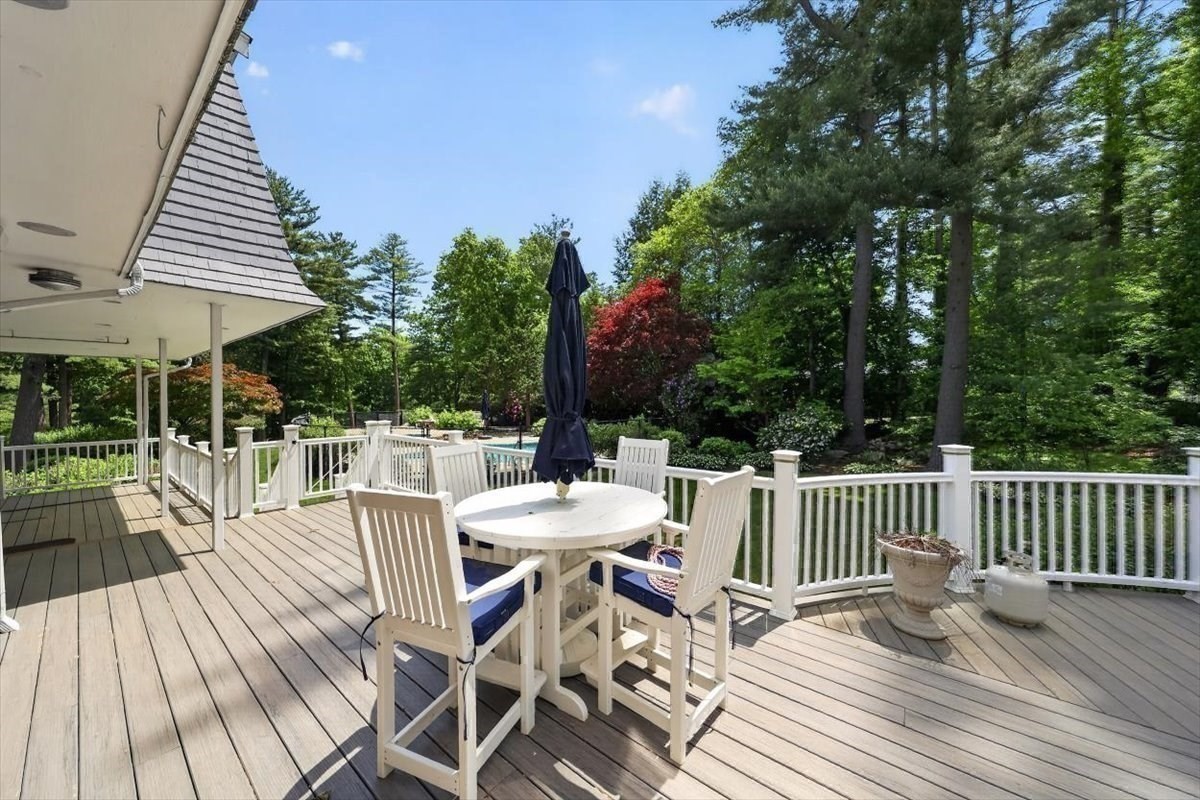1 Grist Mill Lane
