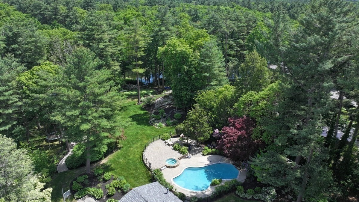 1 Grist Mill Lane