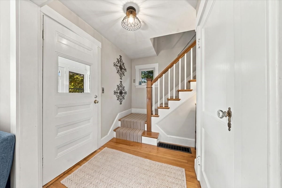 82 Manatee Rd