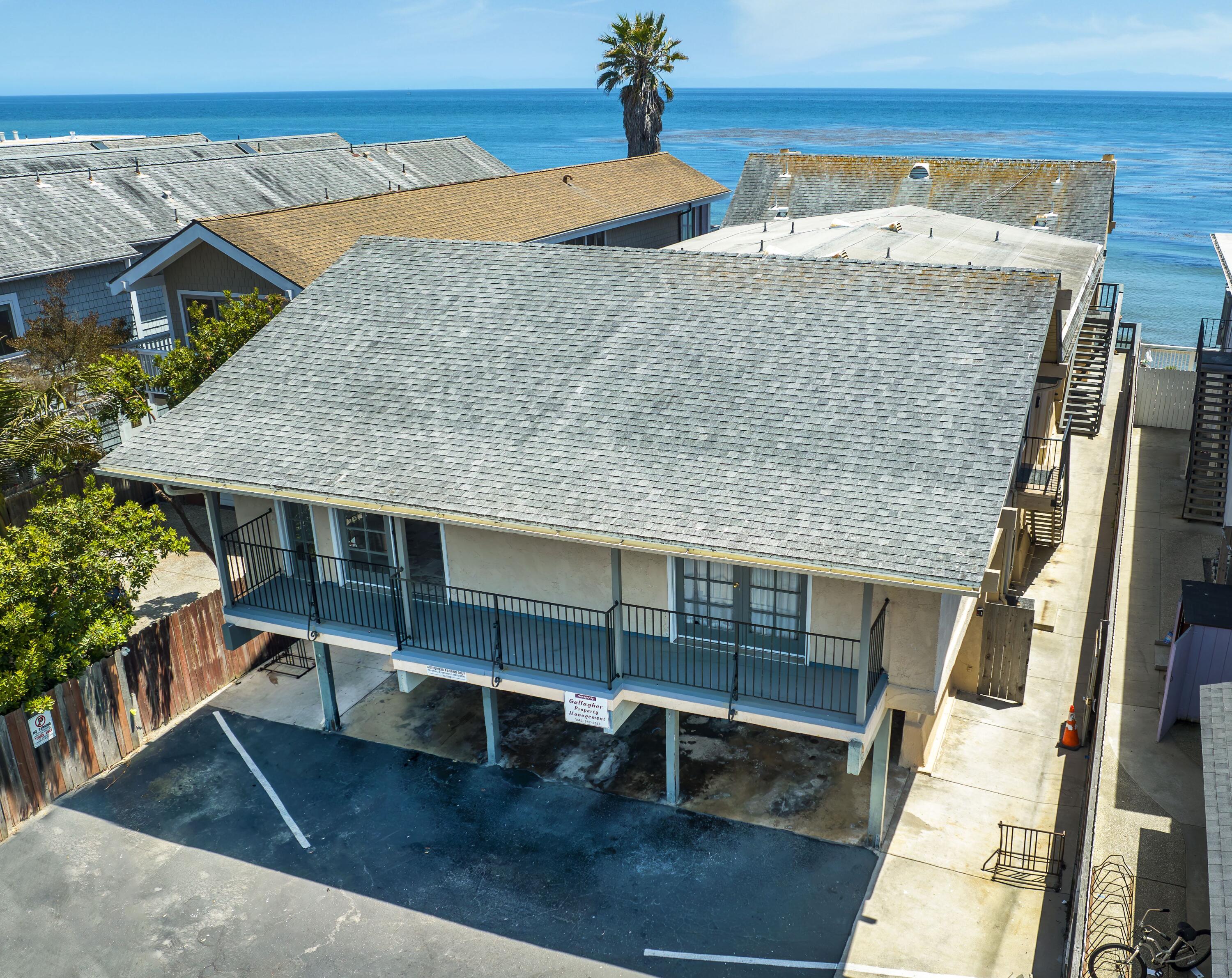 6521 Del Playa Drive