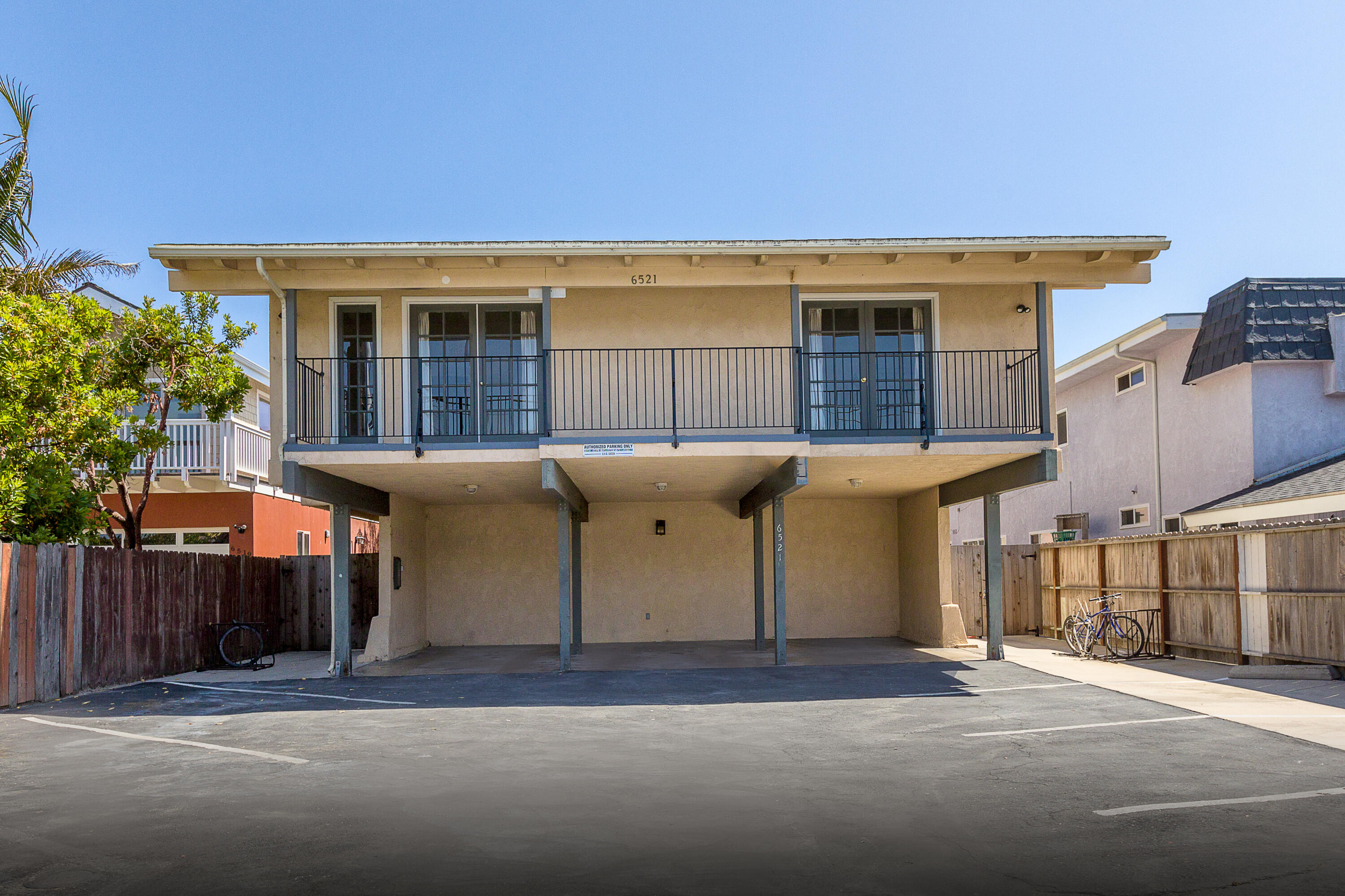6521 Del Playa Drive