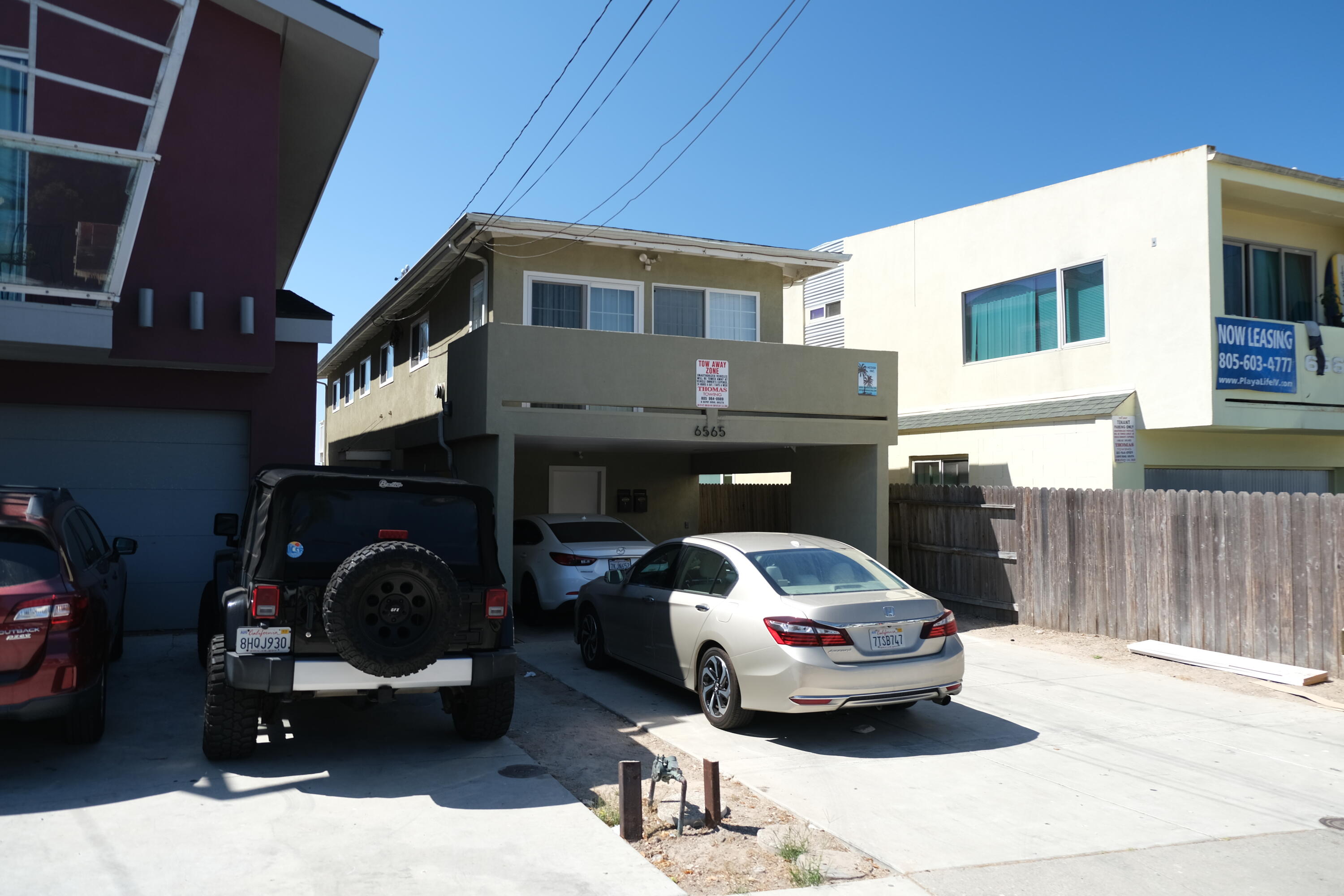 6565 Del Playa Drive
