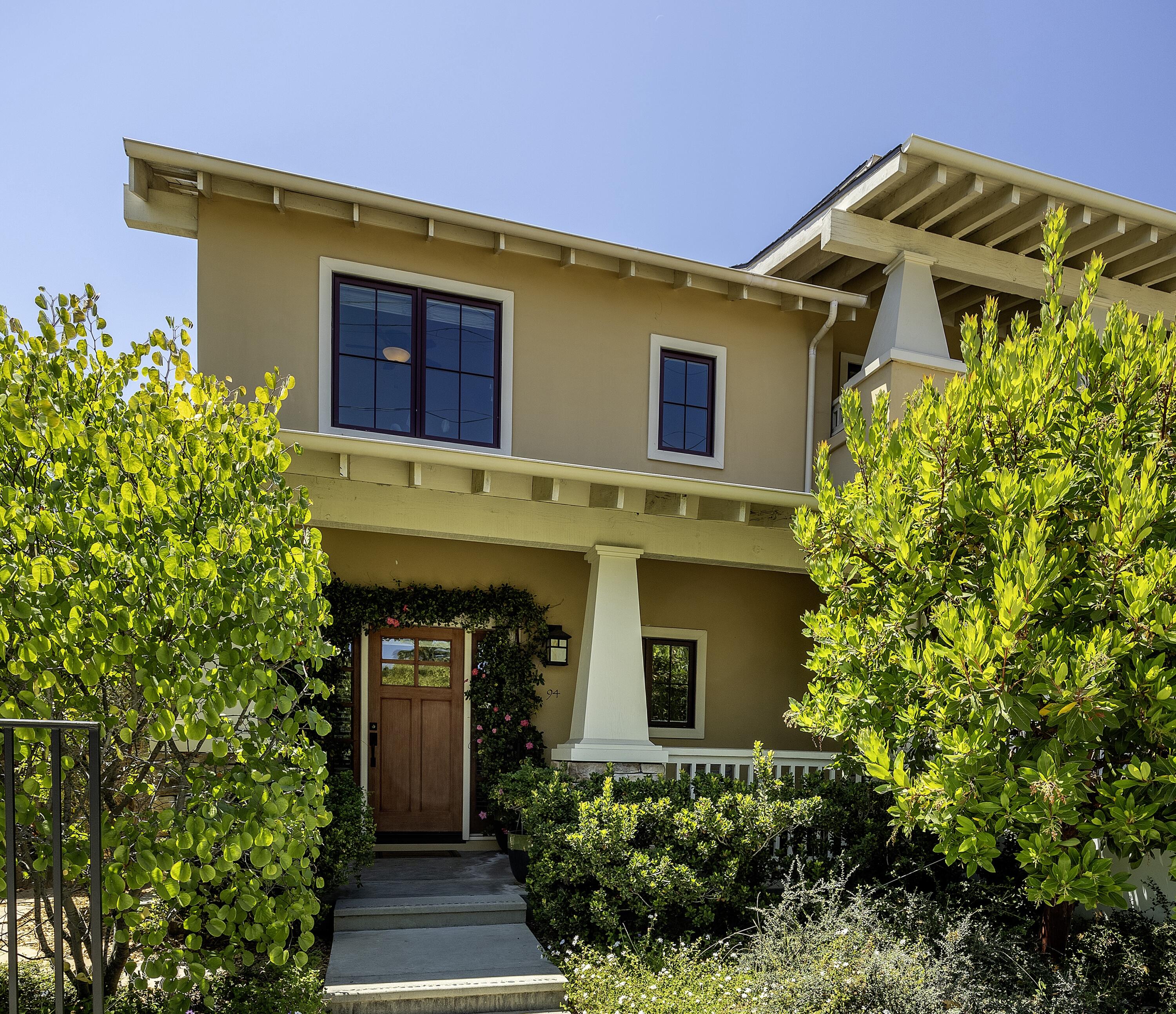 601 E Micheltorena Street, 94